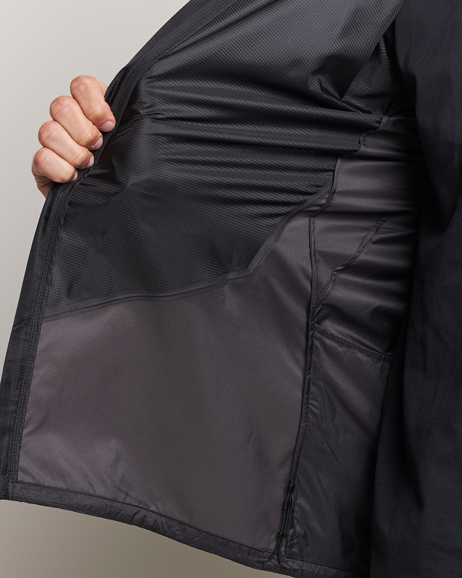 Herr | Jackor | Arc'teryx | Norvan Windshell Hooded Jacket Black/Graphite