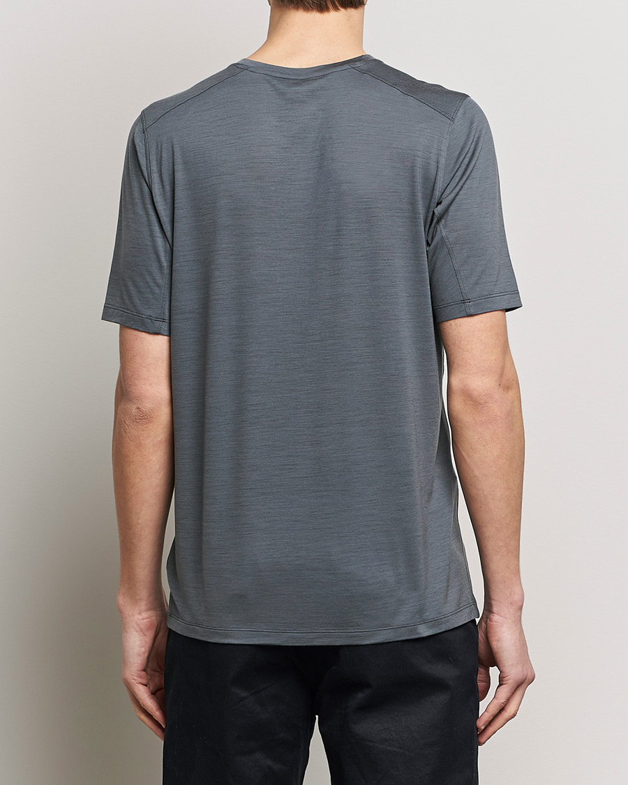 Herr | T-Shirts | Arc'teryx | Ionia Merino Wool Crew Neck T-Shirt Cloud