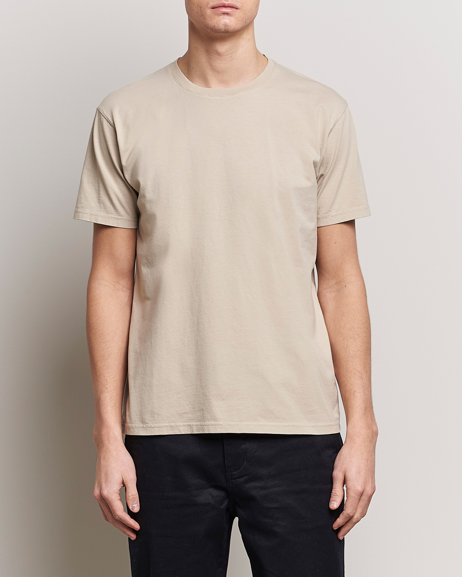 Herr | Avdelningar | Colorful Standard | Classic Organic T-Shirt Oyster Grey