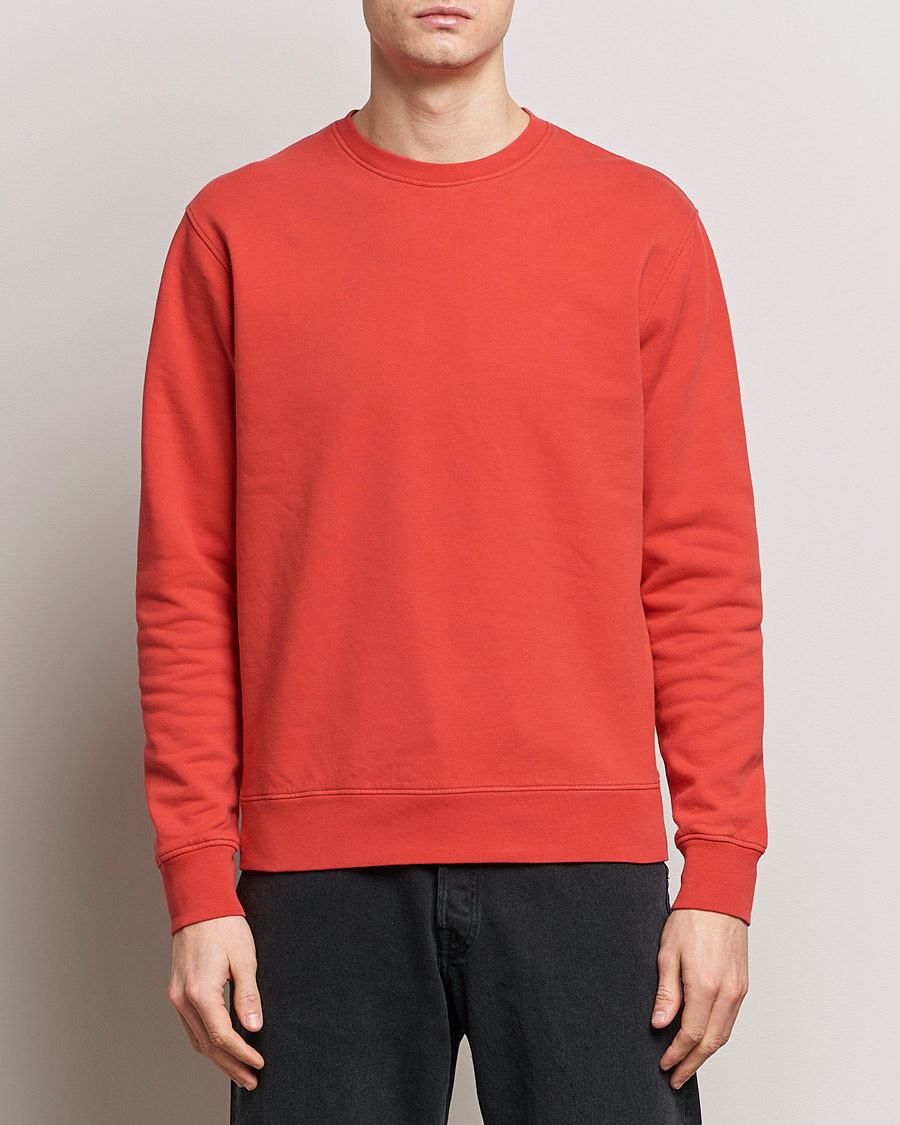 Herr | Sweatshirts | Colorful Standard | Classic Organic Crew Neck Sweat Red Tangerine