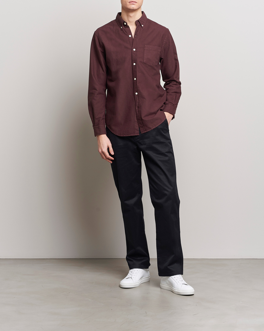Herr | Skjortor | Colorful Standard | Classic Organic Oxford Button Down Shirt Oxblood Red