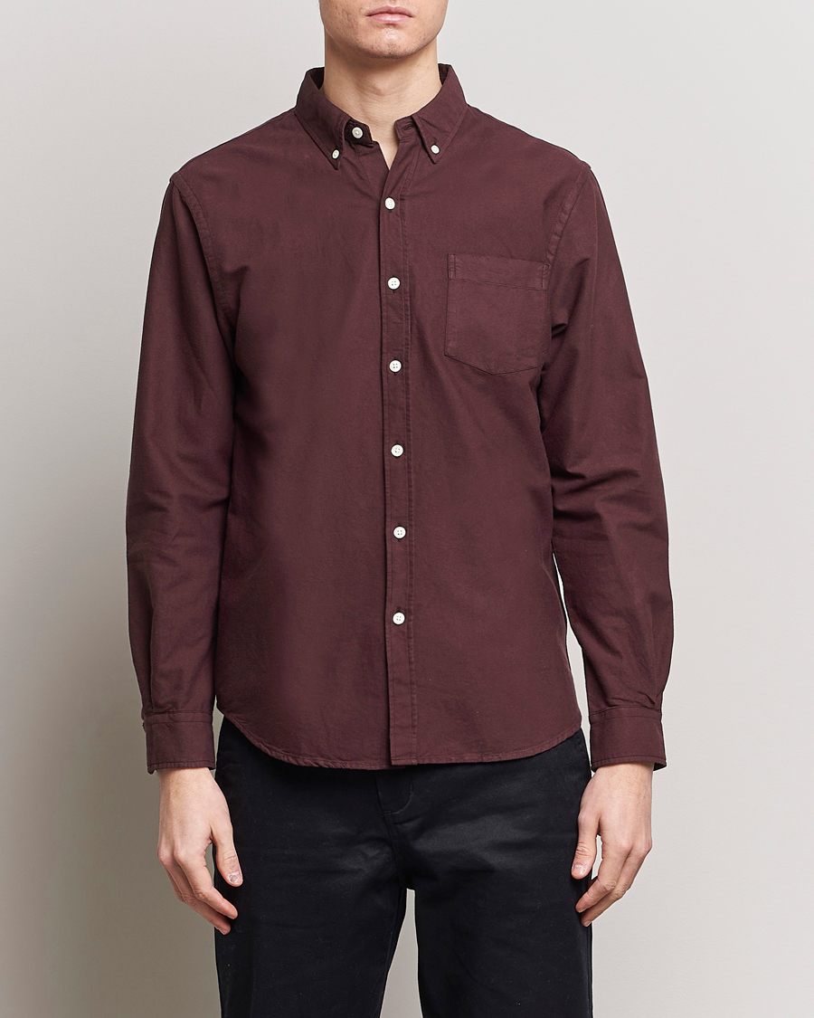 Herr | Skjortor | Colorful Standard | Classic Organic Oxford Button Down Shirt Oxblood Red