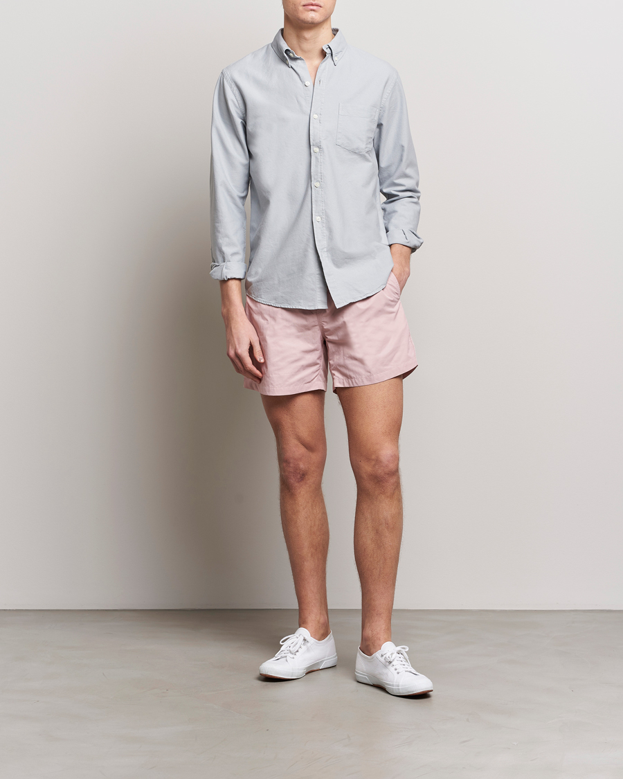 Herr | Badbyxor | Colorful Standard | Classic Organic Swim Shorts Faded Pink