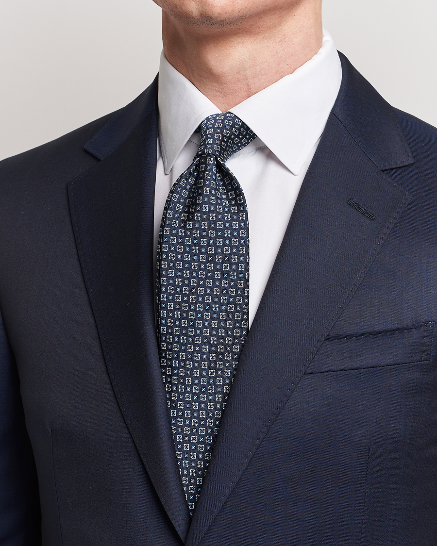 Herr | Italian Department | Brioni | Medallion Silk Tie Navy 