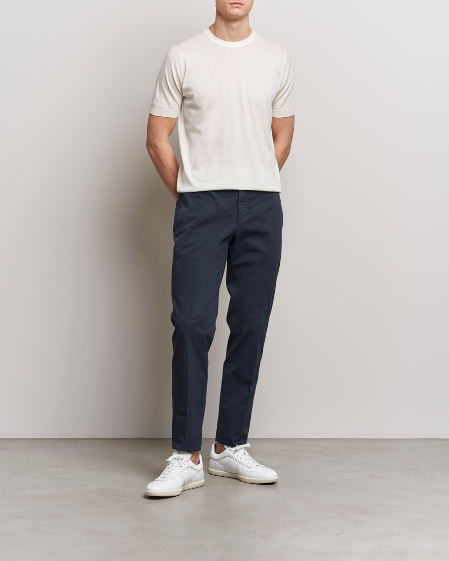 Herr | T-Shirts | John Smedley | Hilcote Wool/Sea Island Cotton T-Shirt Chalk White