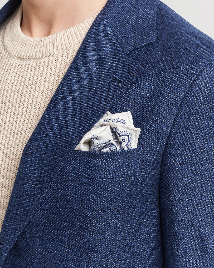 Herr | Brunello Cucinelli Paisley Silk Pocket Square Navy/Beige | Brunello Cucinelli | Paisley Silk Pocket Square Navy/Beige