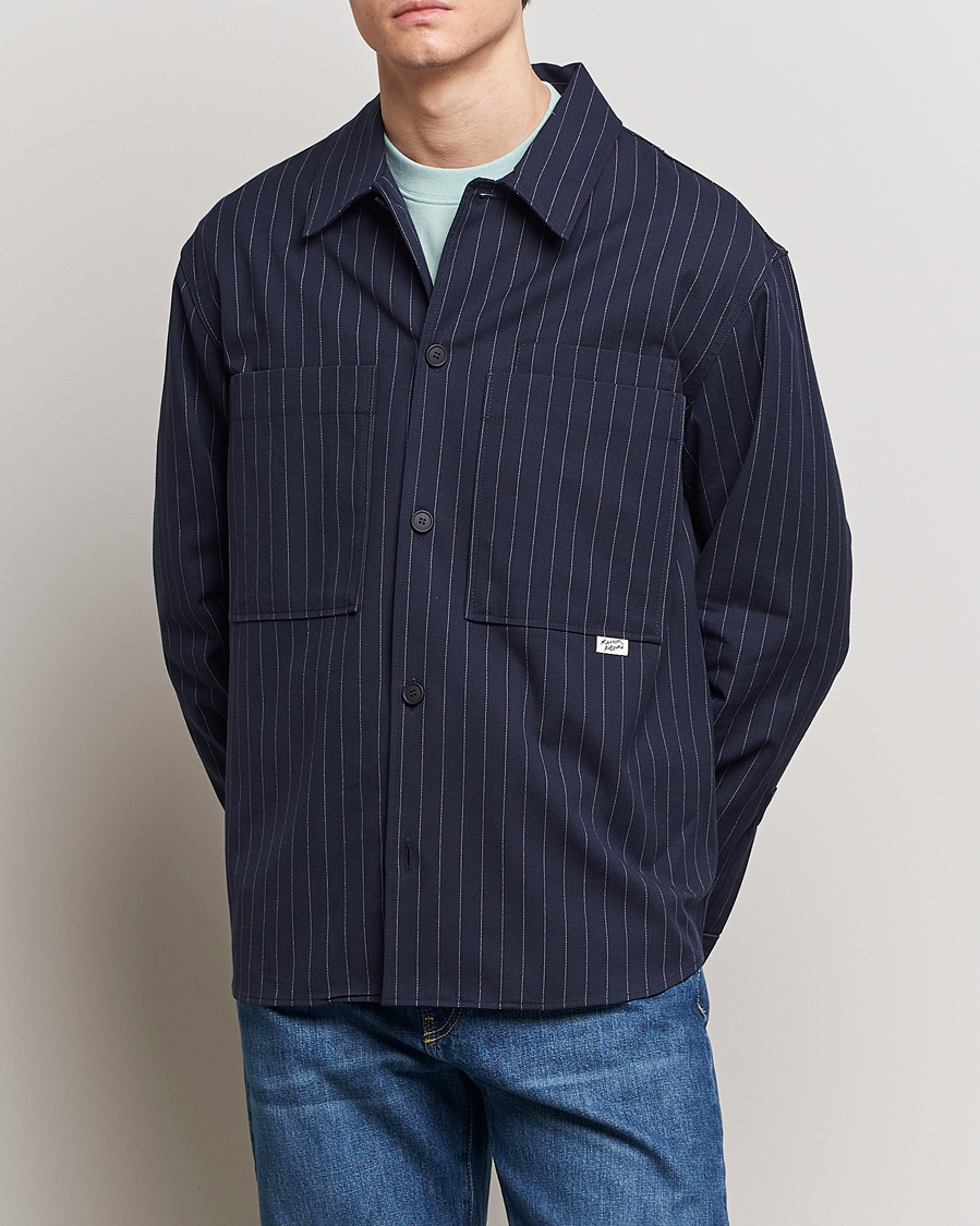 Herr | Avdelningar | Maison Kitsuné | Pinstriped Overshirt Navy