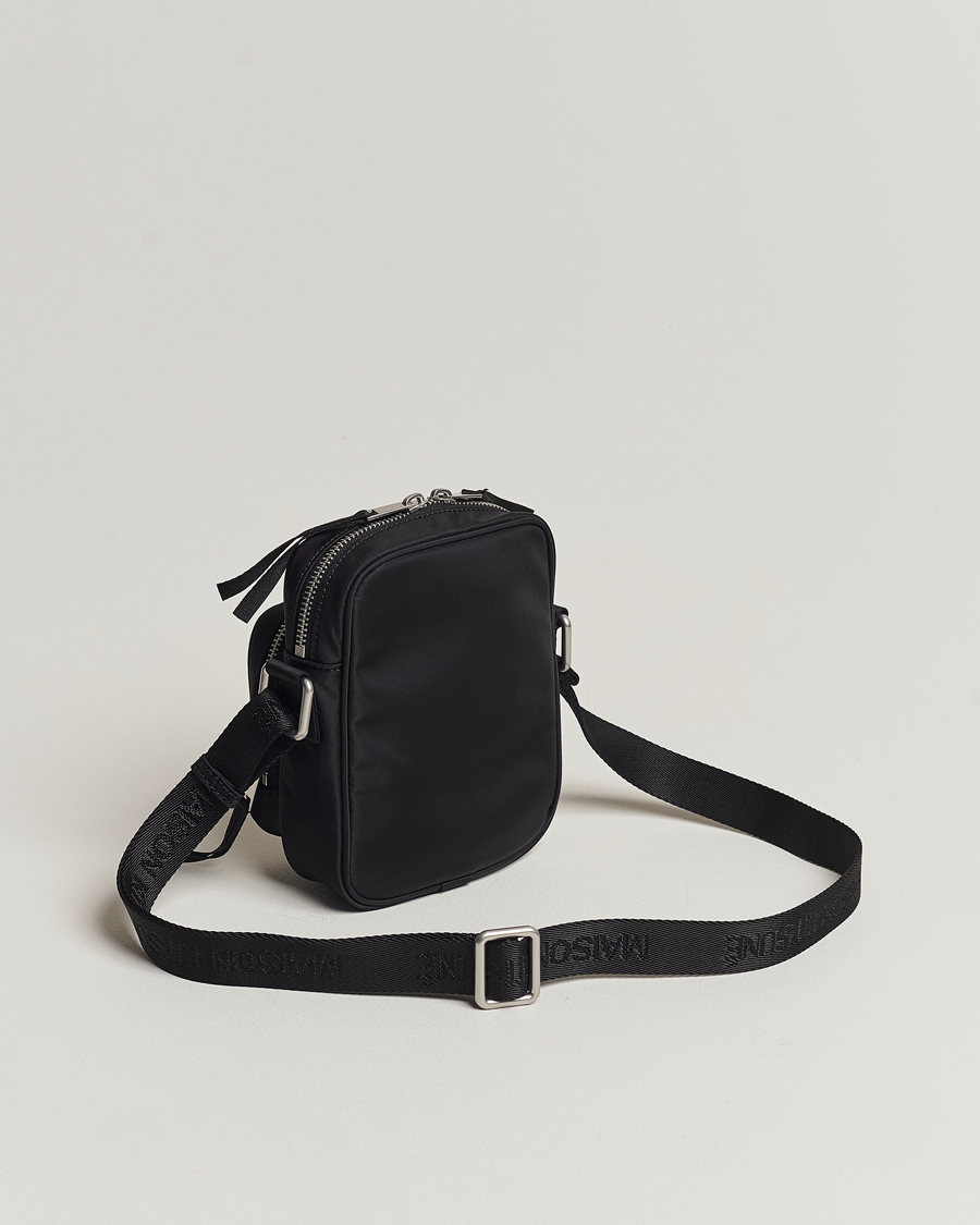 Herr | Maison Kitsuné The Traveller Crossbody Pouch Black | Maison Kitsuné | The Traveller Crossbody Pouch Black
