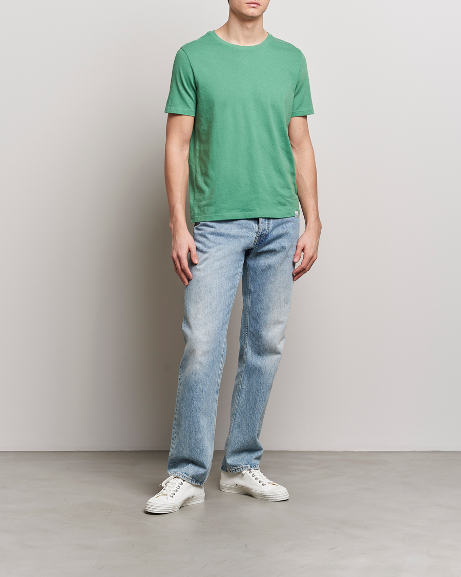 Herr | T-Shirts | Merz b. Schwanen | Organic Cotton Washed Crew Neck T-Shirt Grass Green