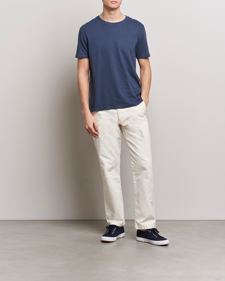 Herr | T-Shirts | Merz b. Schwanen | Organic Cotton Washed Crew Neck T-Shirt Denim Blue