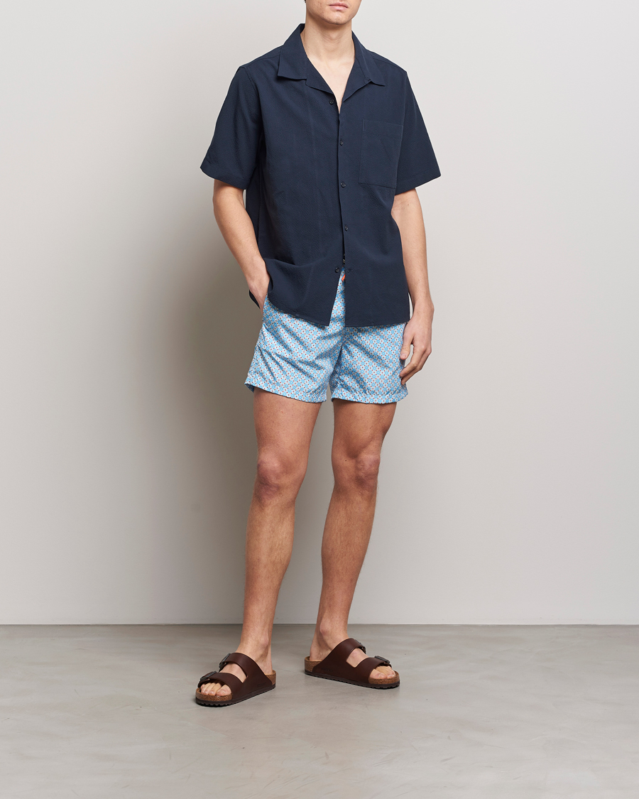 Herr | Badbyxor | Altea | Printed Swim Shorts Light Blue