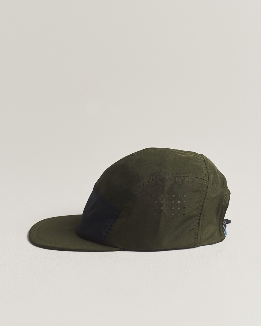 Herr | Hattar & kepsar | Peak Performance | Lightweight Cap Pine Needle/Salute Blue