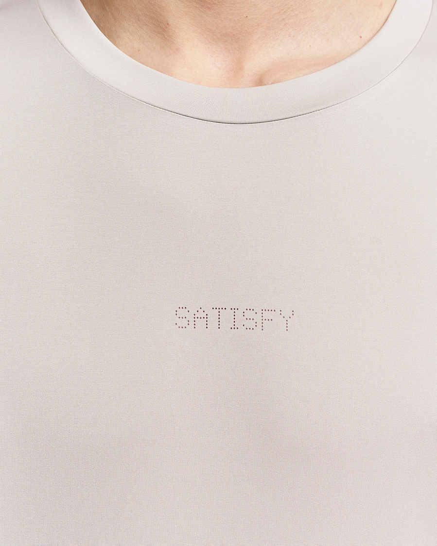 Herr | T-Shirts | Satisfy | AuraLite Air T-Shirt Mineral Dolomite