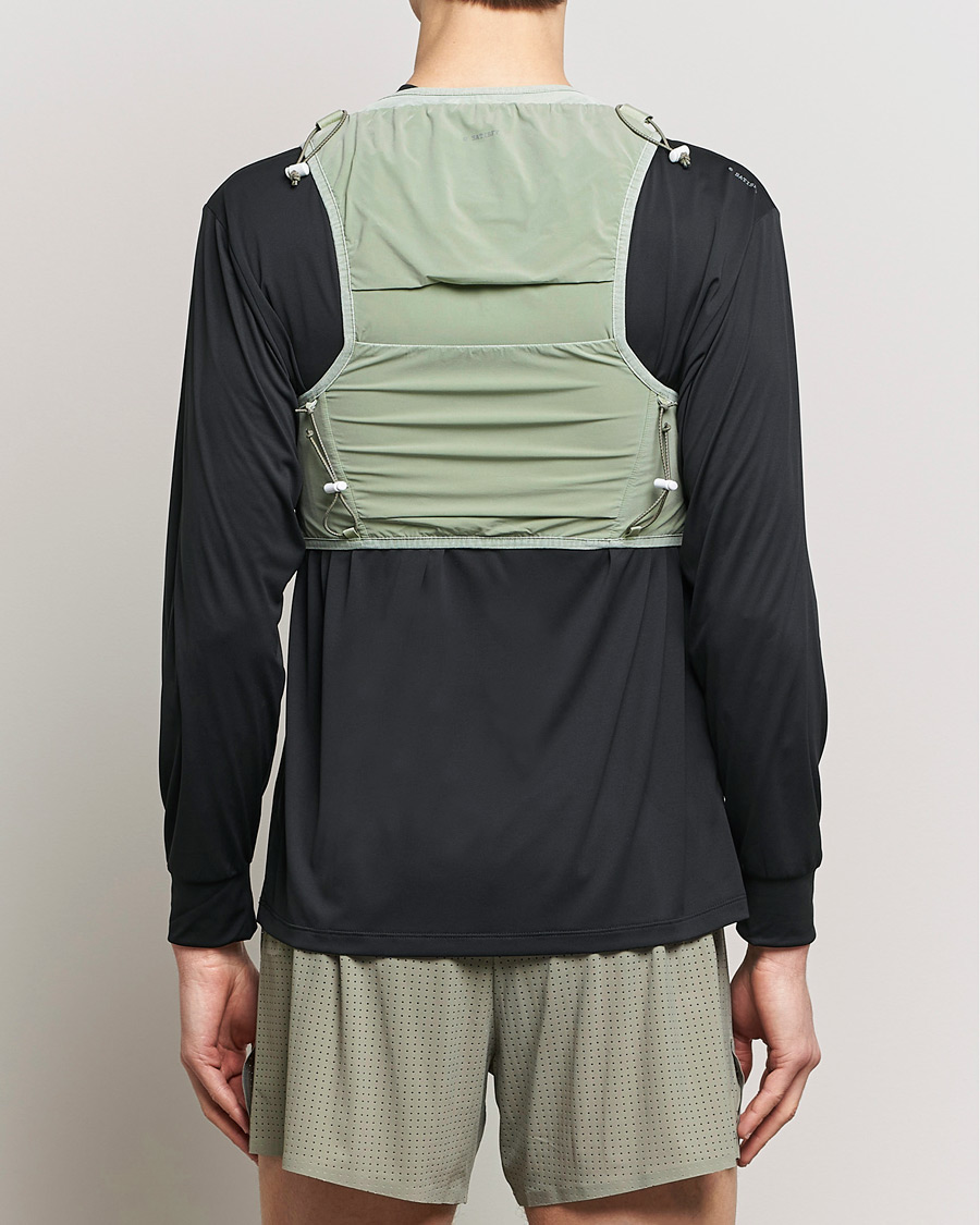 Herr | Satisfy Justice Cordura Hydration Vest Mineral Tinguaite | Satisfy | Justice Cordura Hydration Vest Mineral Tinguaite