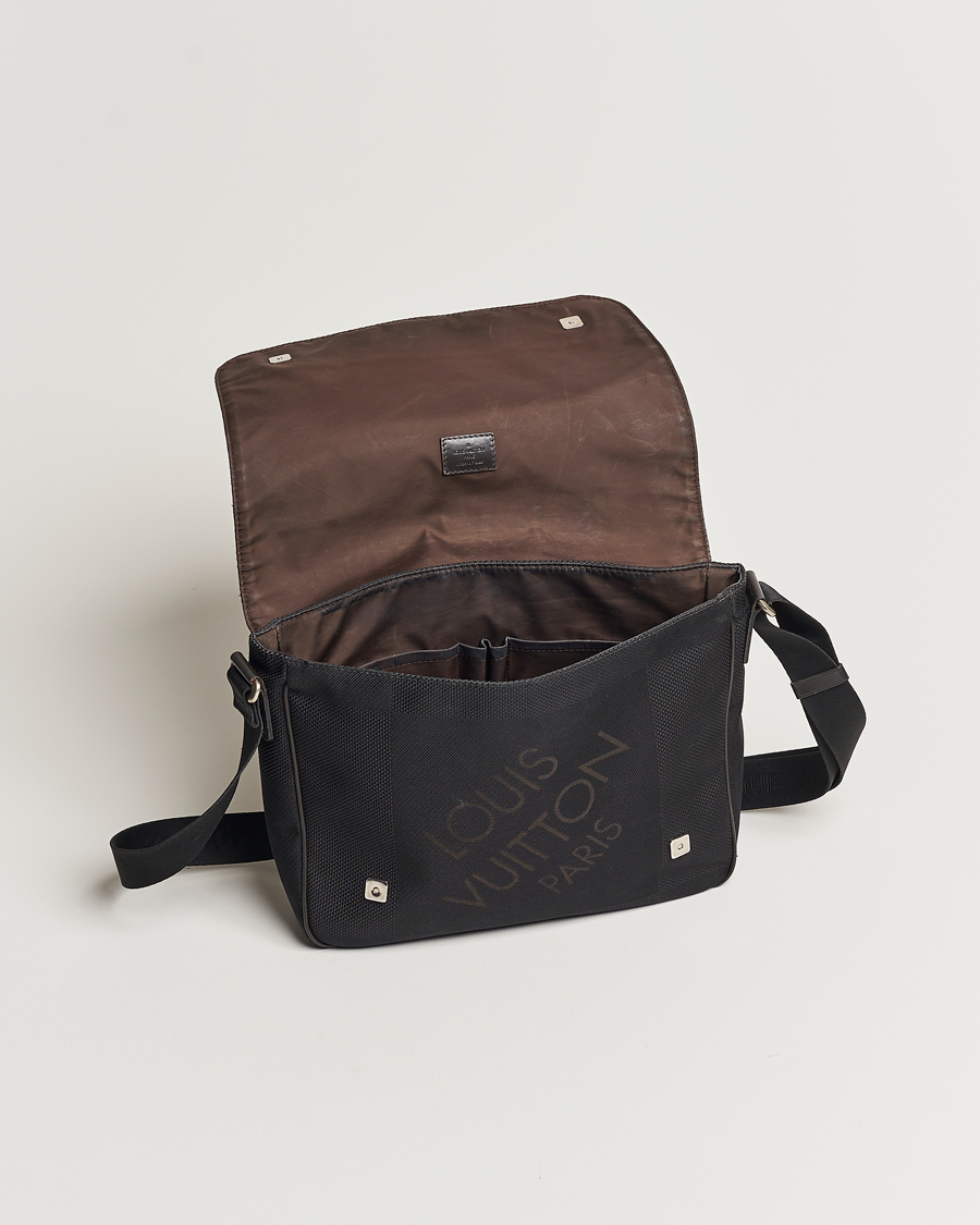 Herr | Louis Vuitton Pre-Owned Canvas Messenger Bag Damier Geant | Louis Vuitton Pre-Owned | Canvas Messenger Bag Damier Geant