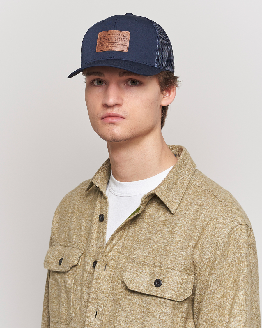 Herr | Pendleton Burnished Patch Trucker Cap Navy | Pendleton | Burnished Patch Trucker Cap Navy