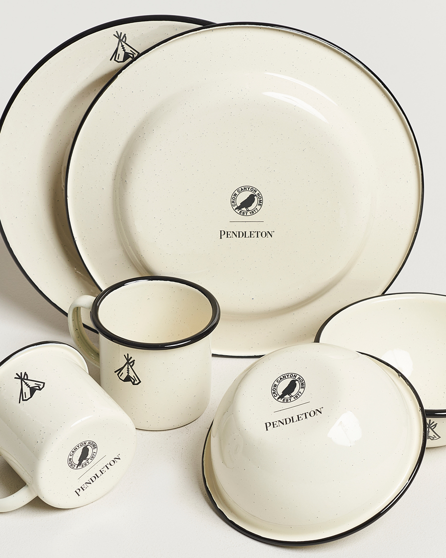 Herr | Pendleton | Pendleton | Camp Enamelware Set Ivory