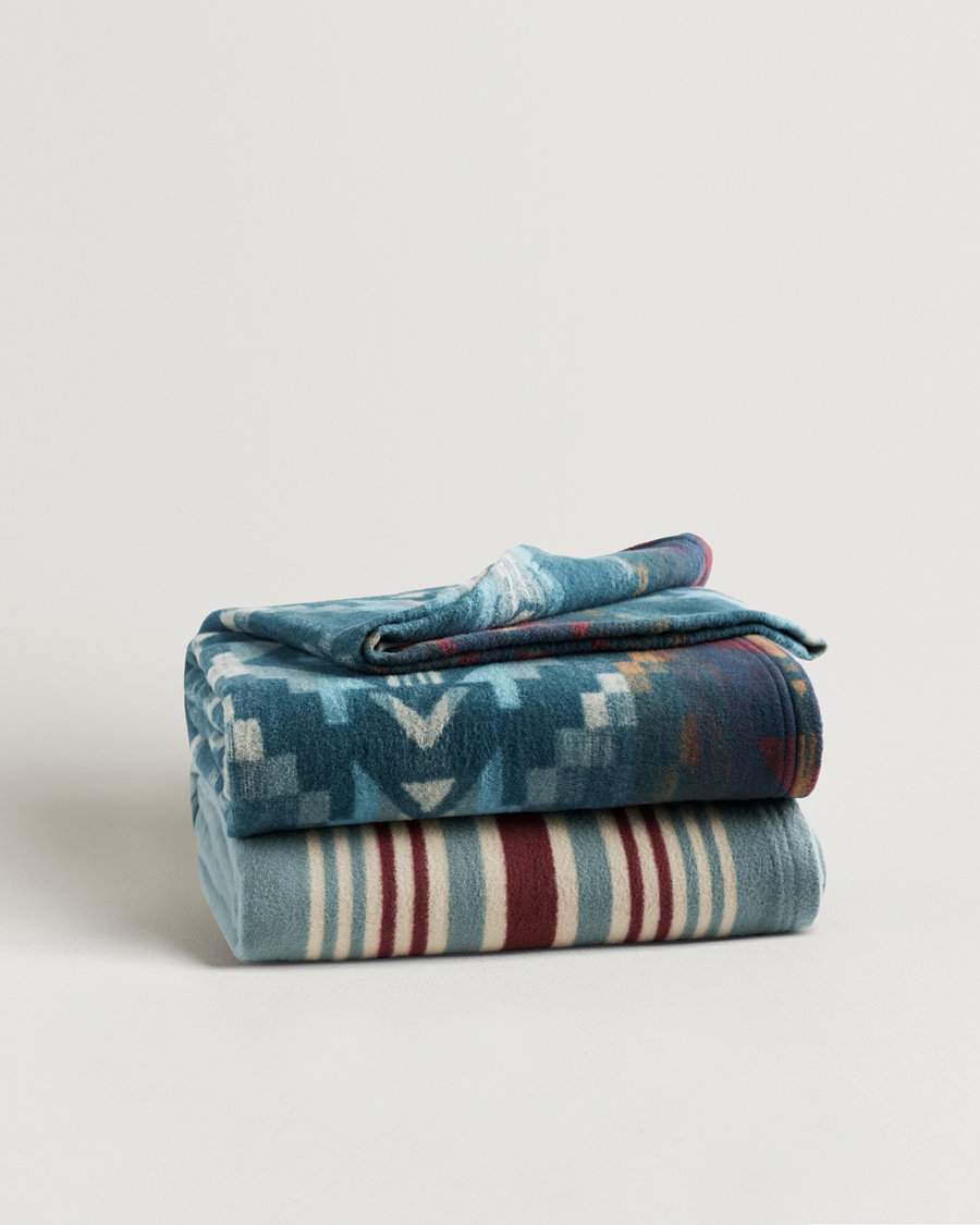 Herr | Pendleton Blanket Set 2-Pack Carico/Marine Stripe | Pendleton | Blanket Set 2-Pack Carico/Marine Stripe