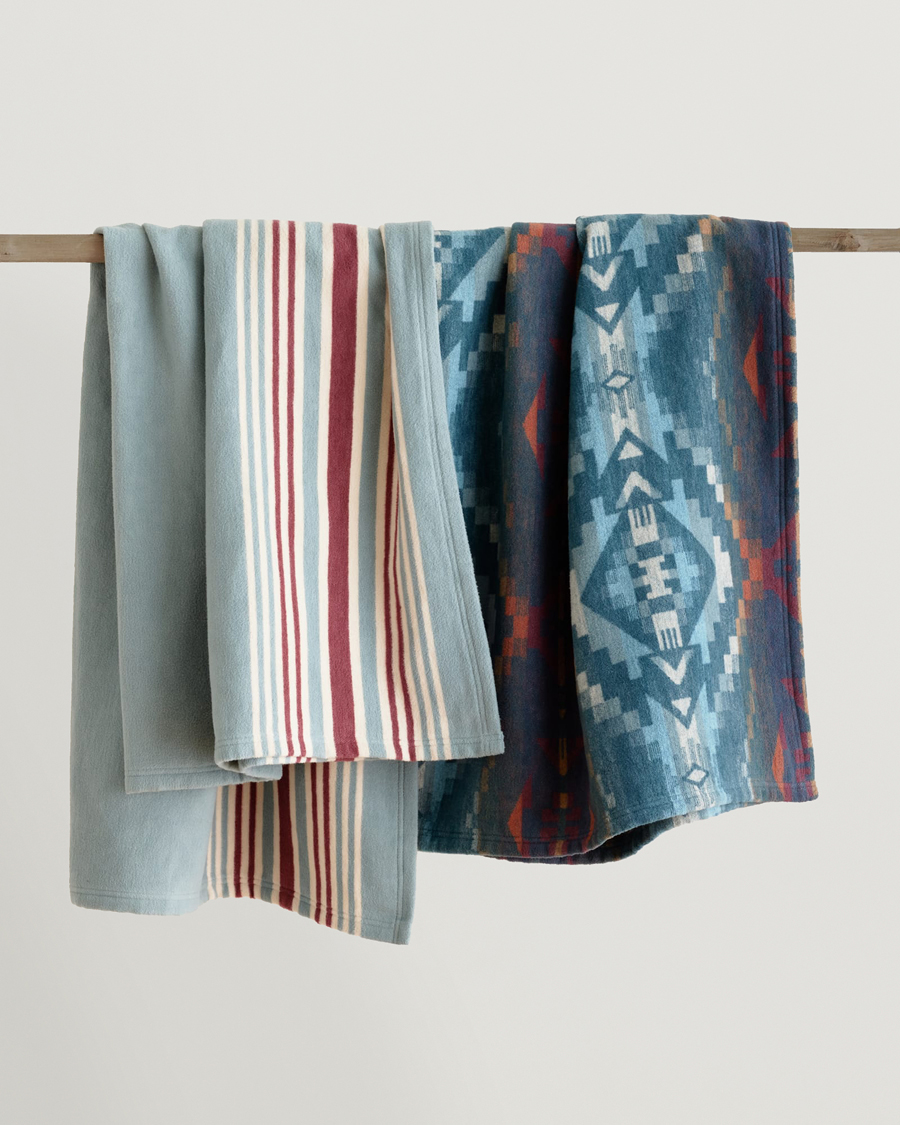 Herr | Pendleton Blanket Set 2-Pack Carico/Marine Stripe | Pendleton | Blanket Set 2-Pack Carico/Marine Stripe