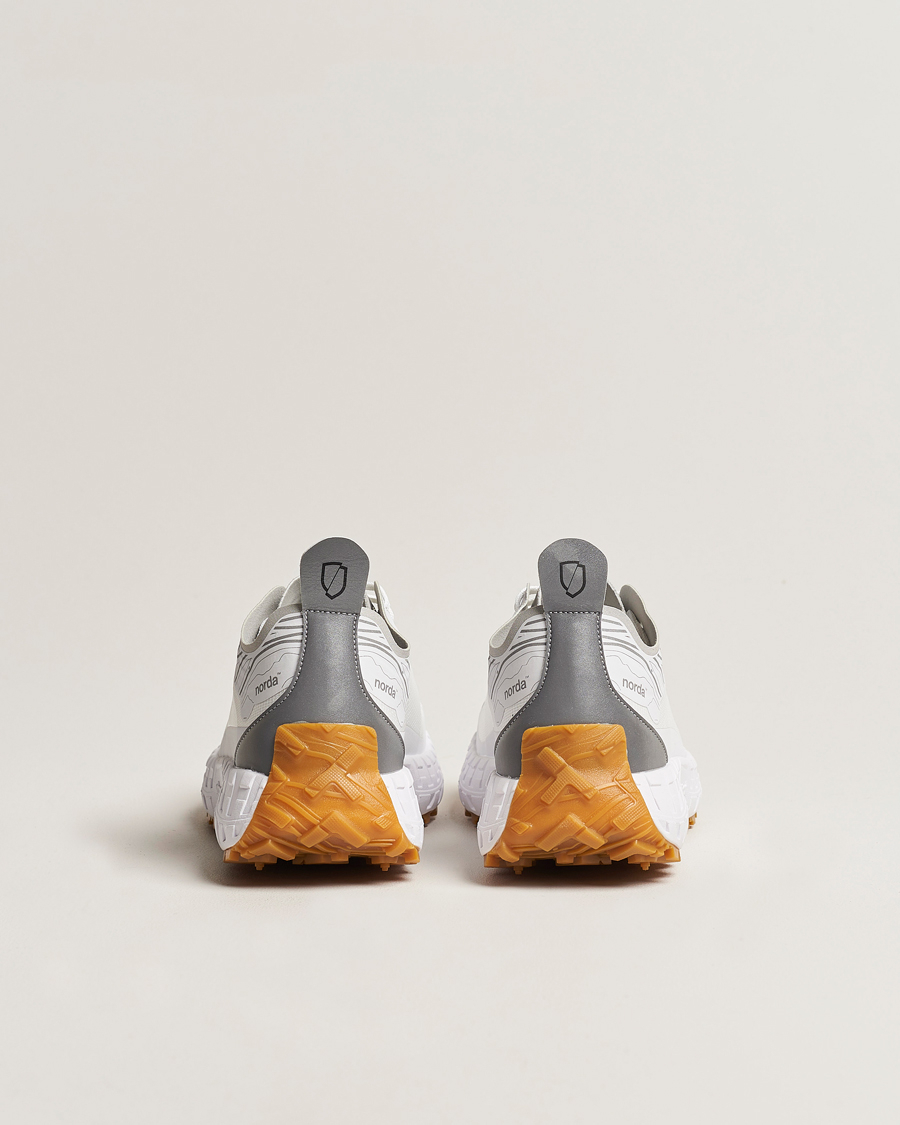 Herr | Löparskor | Norda | 001 Running Sneakers White/Gum