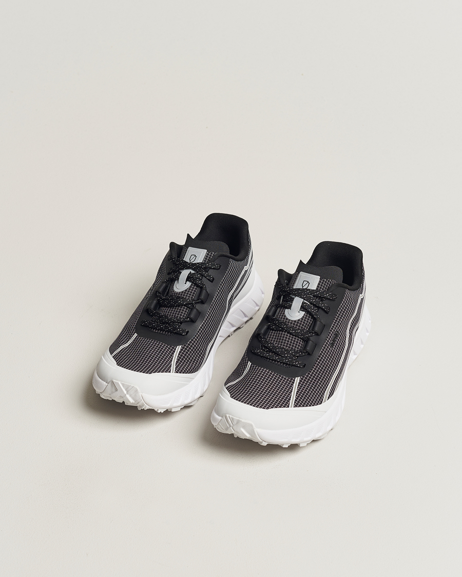 Herr | Svarta sneakers | Norda | 002 Running Sneakers Summit Black