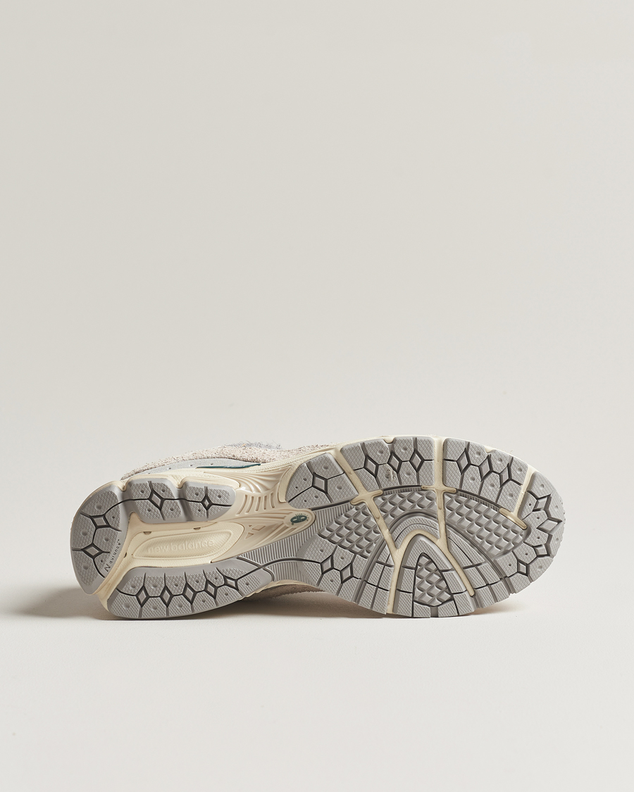 Herr | New Balance 2002R Sneakers Linen | New Balance | 2002R Sneakers Linen