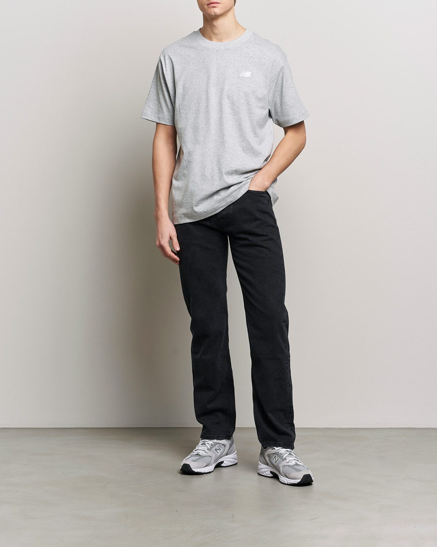 Herr | T-Shirts | New Balance | Essentials T-Shirt Athletic Grey