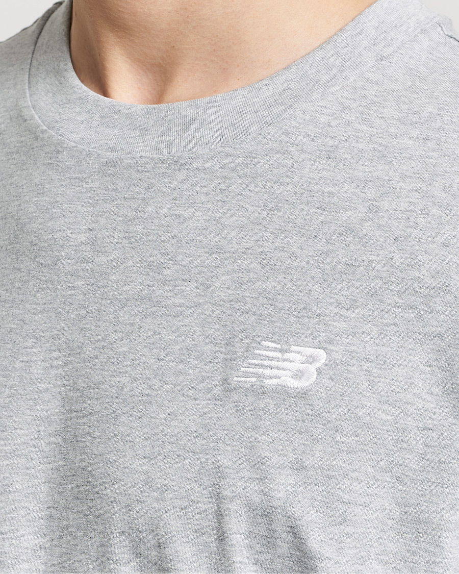 Herr | T-Shirts | New Balance | Essentials T-Shirt Athletic Grey