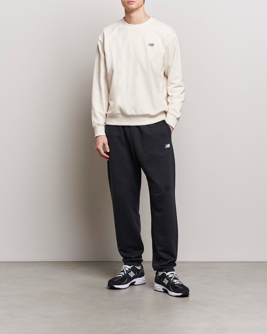 Herr | Tröjor | New Balance | Essentials French Terry Sweatshirt Linen