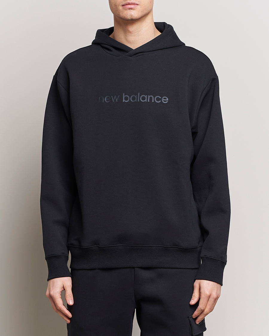 Herr | Huvtröjor | New Balance | Shifted Graphic Hoodie Black