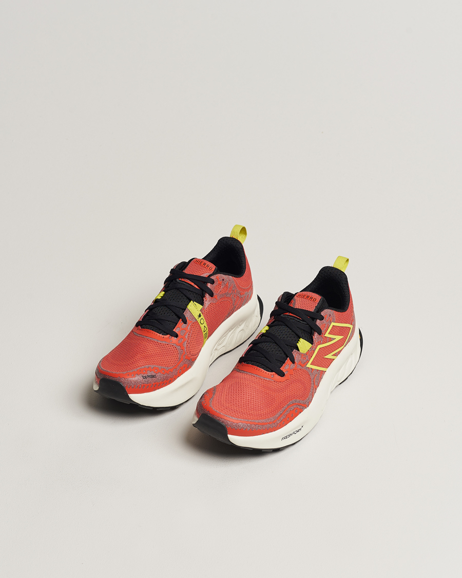 Herr | Running sneakers | New Balance Running | Fresh Foam X Hierro v8 Neo Flame