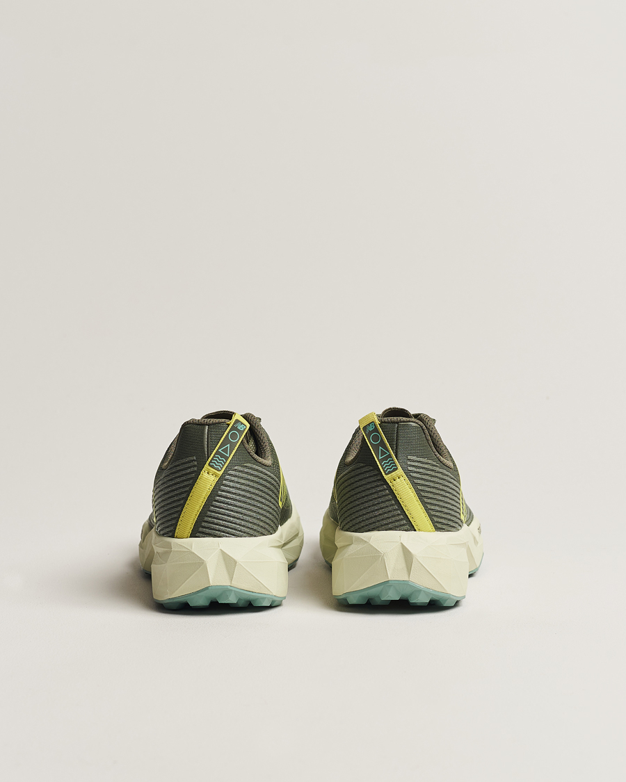 Herr | New Balance Running FuelCell Venym Dark Olivine | New Balance Running | FuelCell Venym Dark Olivine