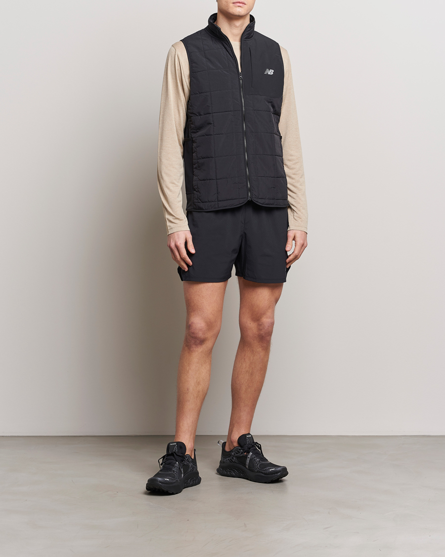 Herr | Jackor | New Balance Running | Athletics Heat Layer Run Vest Black
