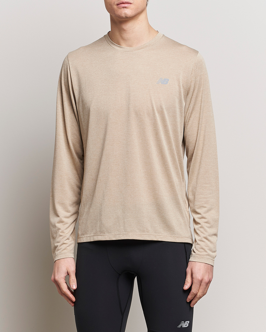 Herr | New Balance | New Balance Running | Athletics Run Long Sleeve T-Shirt Stoneware Heather