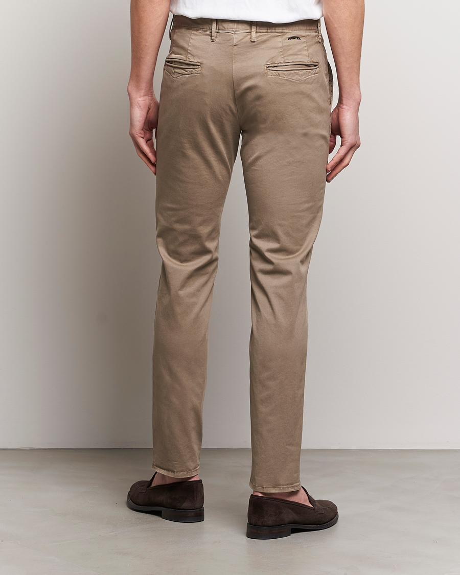 Herr | Byxor | Incotex | Slim Fit Garment Dyed Slacks Light Brown