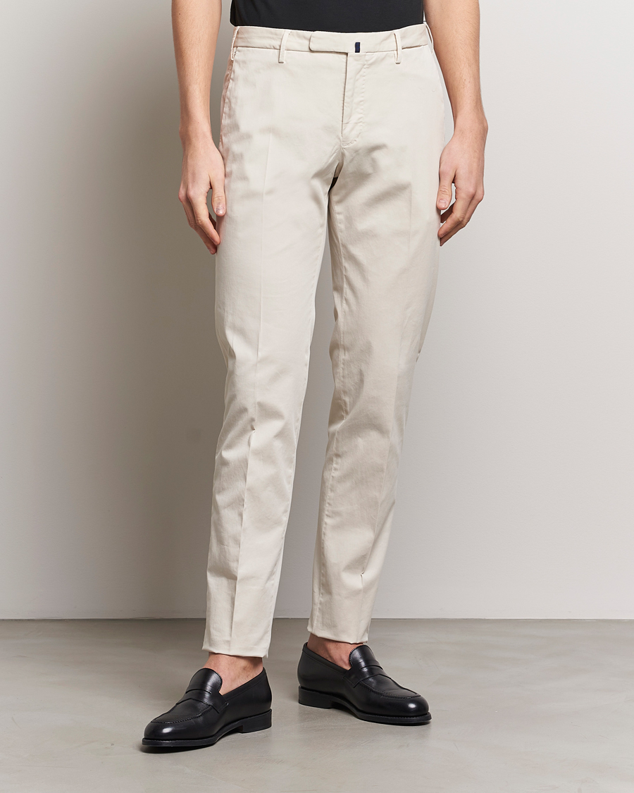 Herr | Italian Department | Incotex | Slim Fit Comfort Chinos Off White