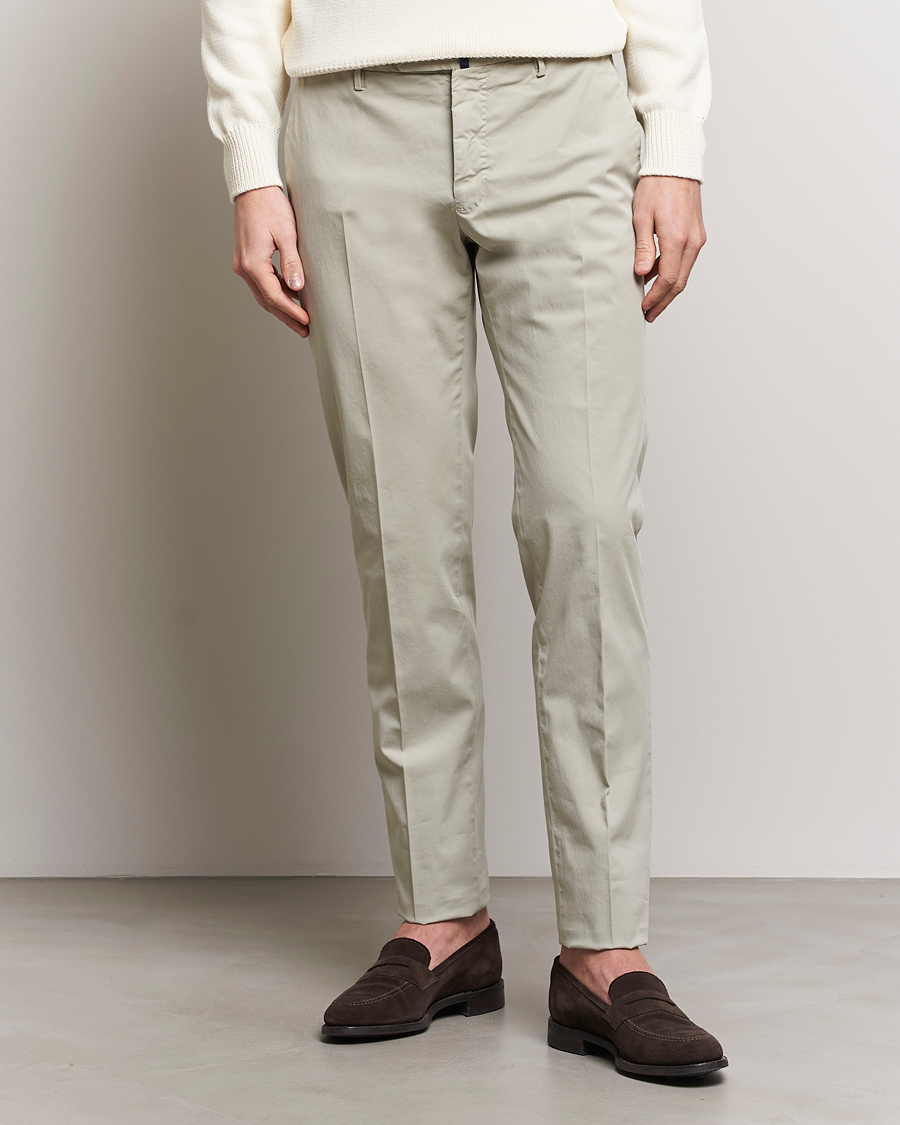 Herr | Italian Department | Incotex | Slim Fit Comfort Chinos Light Grey