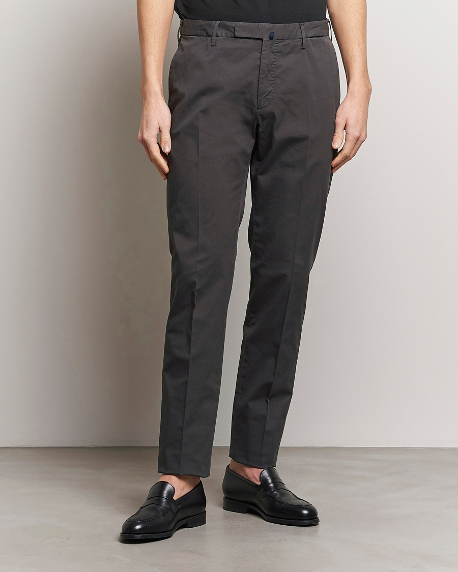 Herr | Italian Department | Incotex | Slim Fit Comfort Chinos Charcoal