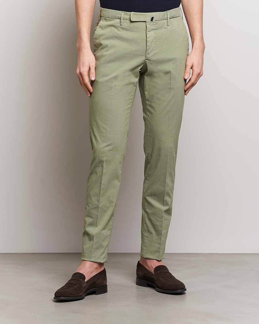 Herr | Avdelningar | Incotex | Slim Fit Washed Cotton Comfort Trousers Olive