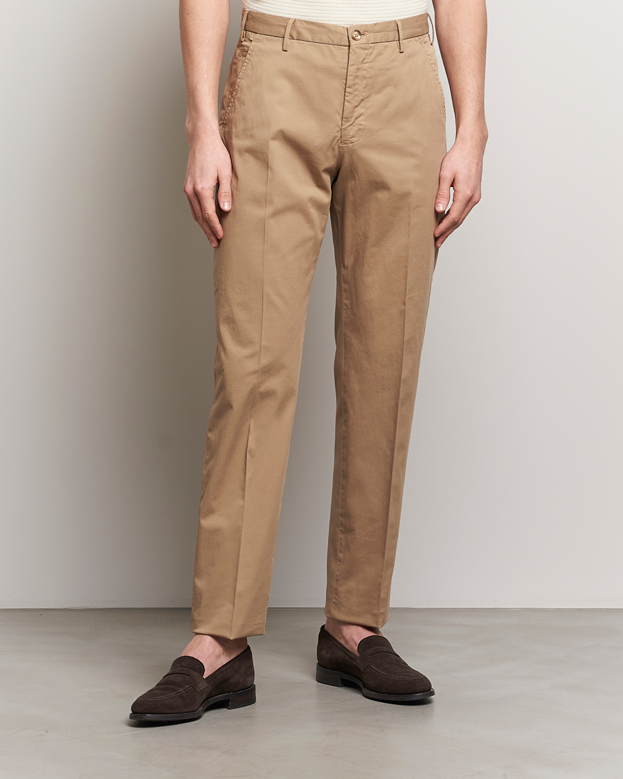 Herr | Italian Department | Incotex | Straight Fit Garment Dyed Chinos Beige