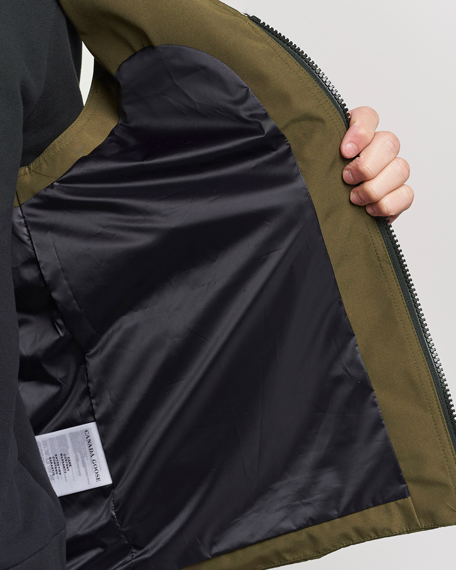 Herr | Jackor | Canada Goose | Canmore Vest Military Green