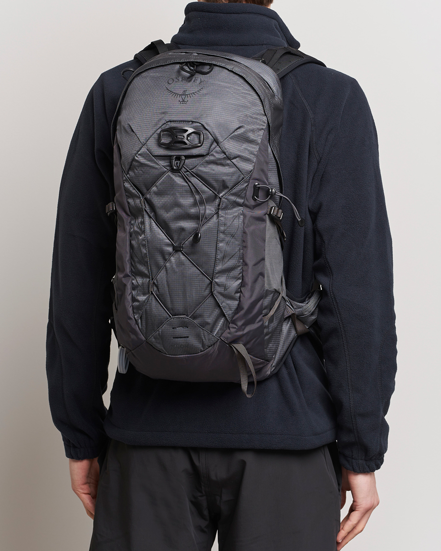 Herr | Väskor | Osprey | Talon 11 Backpack Eclipse Grey