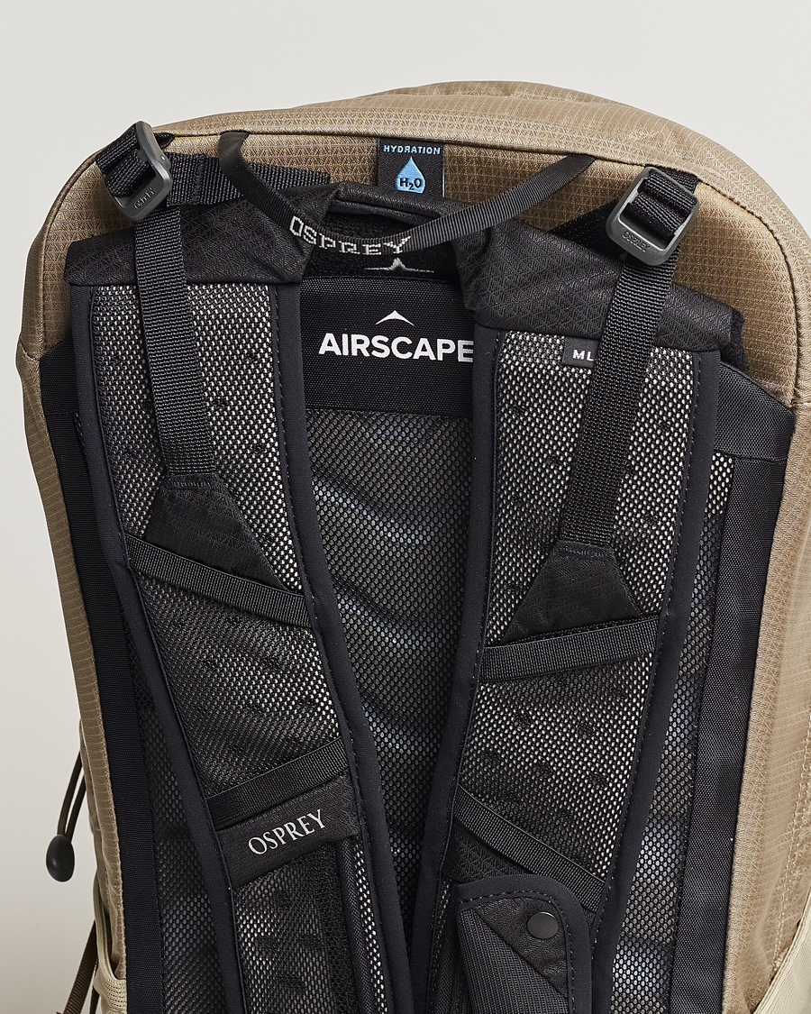 Herr | Osprey Talon 22 Backpack Sawdust/Earl Grey | Osprey | Talon 22 Backpack Sawdust/Earl Grey