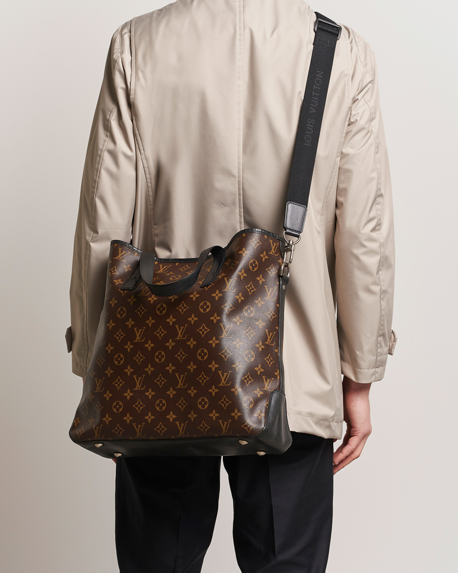 Herr | Louis Vuitton Pre-Owned Davis Tote Bag Monogram Macassar | Louis Vuitton Pre-Owned | Davis Tote Bag Monogram Macassar