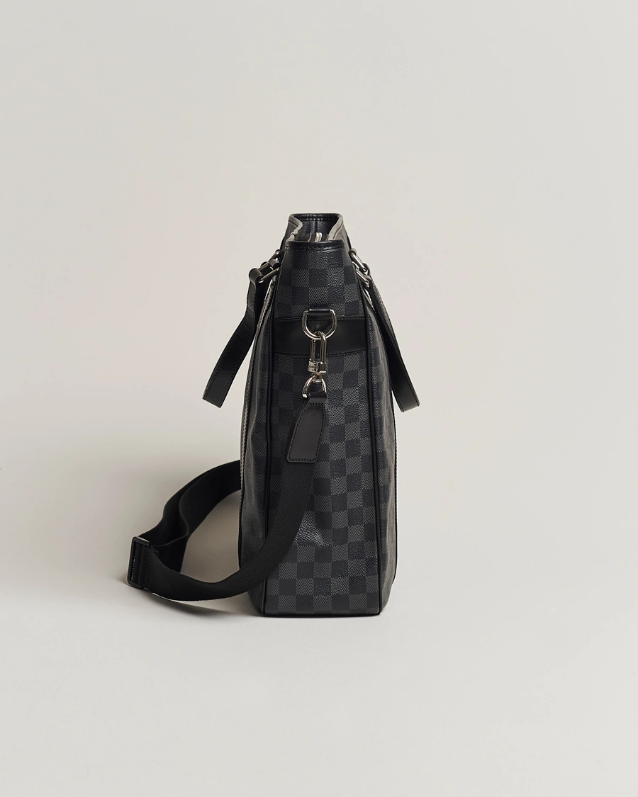 Herr | Louis Vuitton Pre-Owned Tadao Tote Bag Damier Graphite | Louis Vuitton Pre-Owned | Tadao Tote Bag Damier Graphite