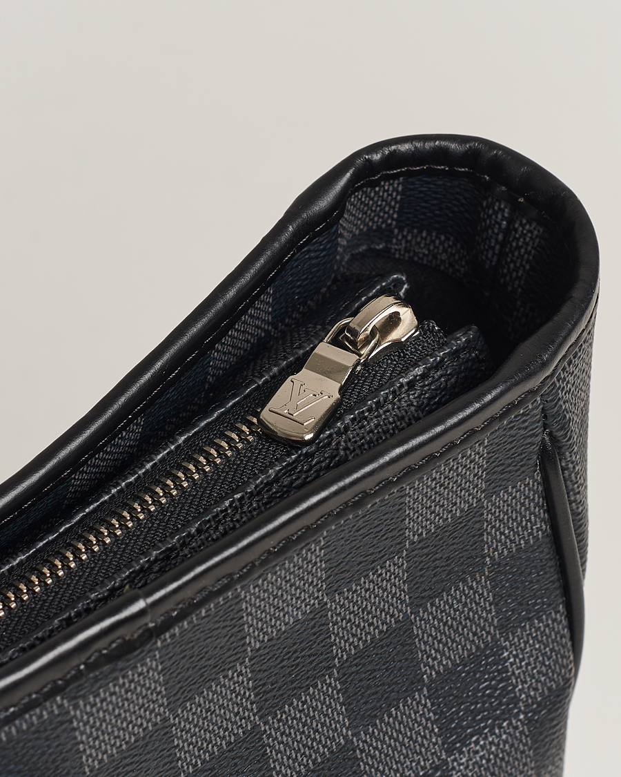 Herr | Louis Vuitton Pre-Owned Tadao Tote Bag Damier Graphite | Louis Vuitton Pre-Owned | Tadao Tote Bag Damier Graphite