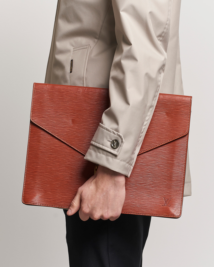 Herr | Formal Wear | Louis Vuitton Pre-Owned | Senateur Epi Leather Document Case Brown