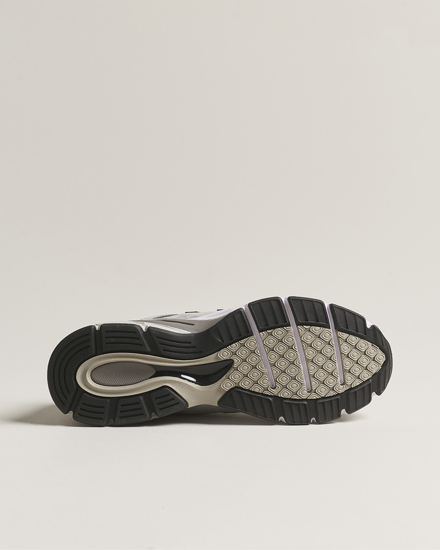 Herr | Sneakers | New Balance Made In US & UK | New Balance Made in USA 990v4 Sneakers Grey