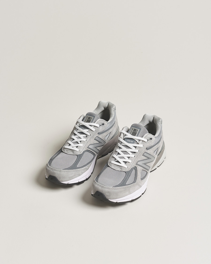 Herr | Sneakers | New Balance Made In US & UK | New Balance Made in USA 990v4 Sneakers Grey