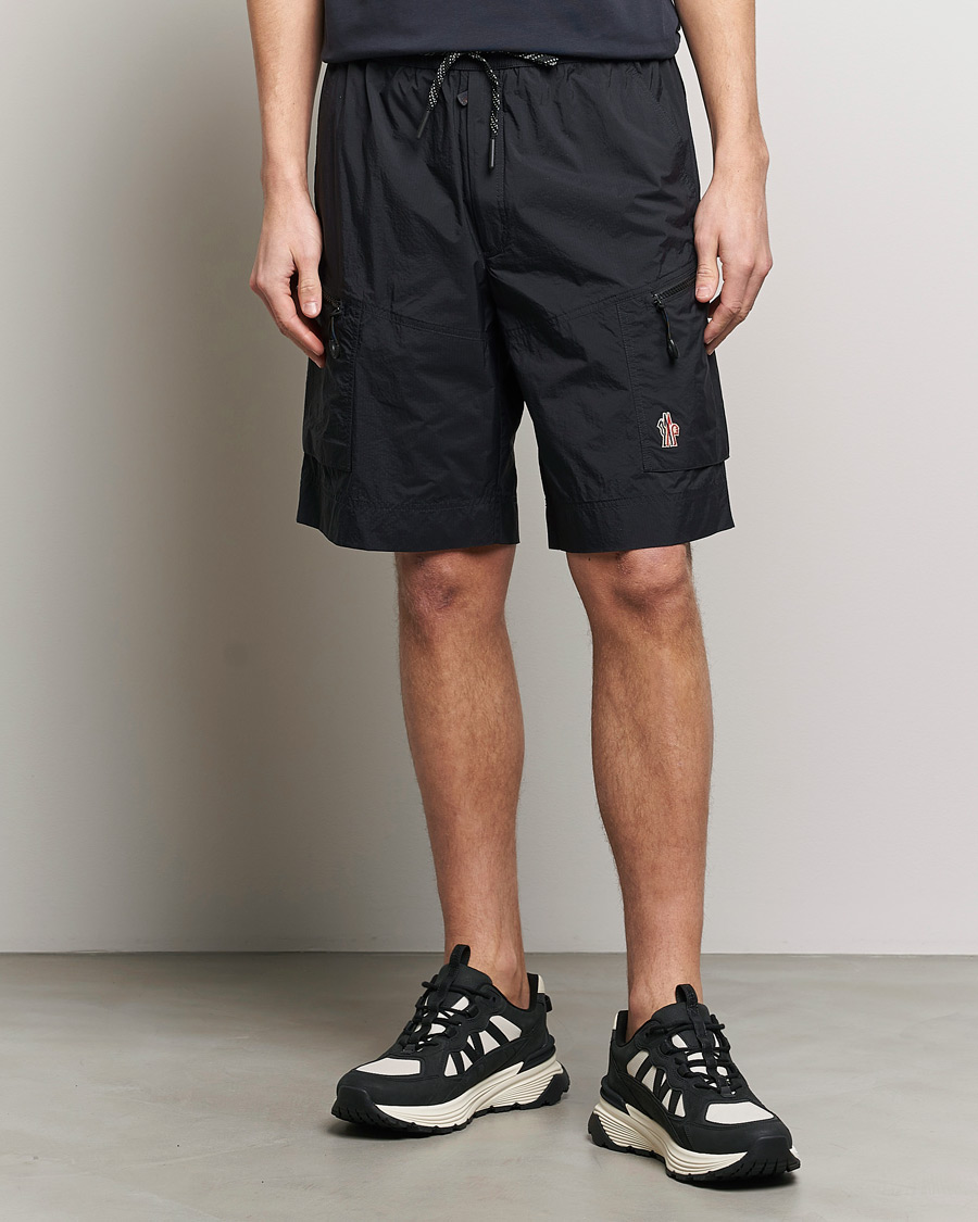 Herr | Summer | Moncler Grenoble | Cargo Shorts Black